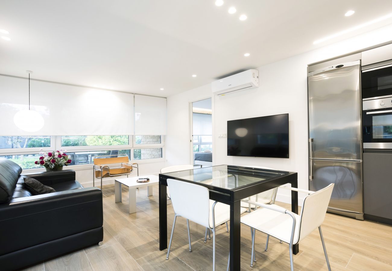 Costa by Basquelidays  Costa by Basquelidays