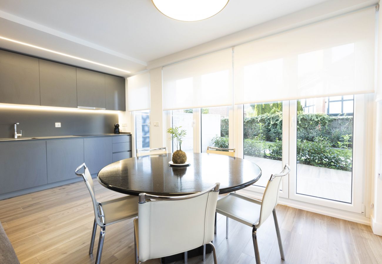 Ama Guadalupekoa by Basquelidays Ama Guadalupekoa by Basquelidays