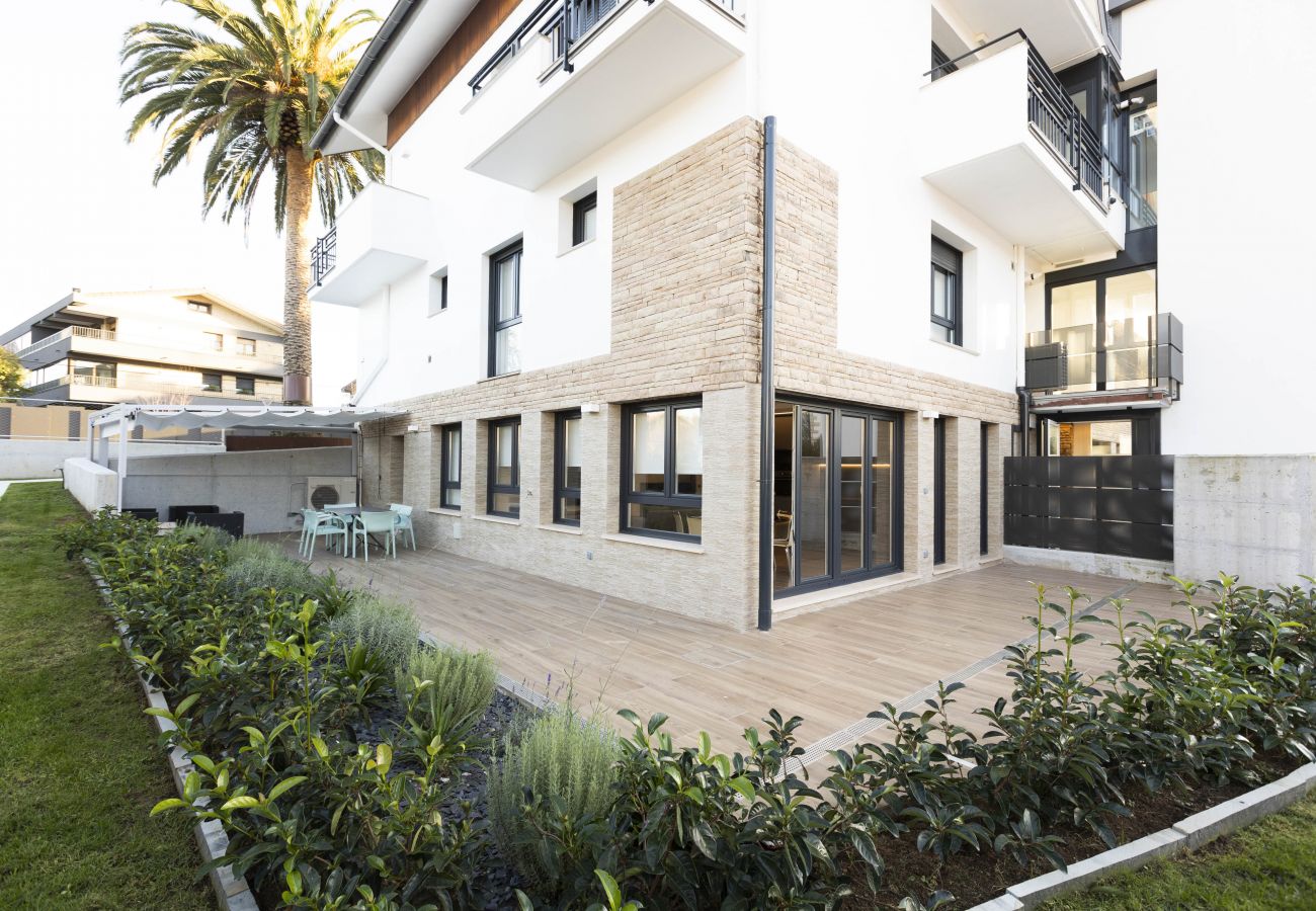 Ama Guadalupekoa by Basquelidays Ama Guadalupekoa by Basquelidays